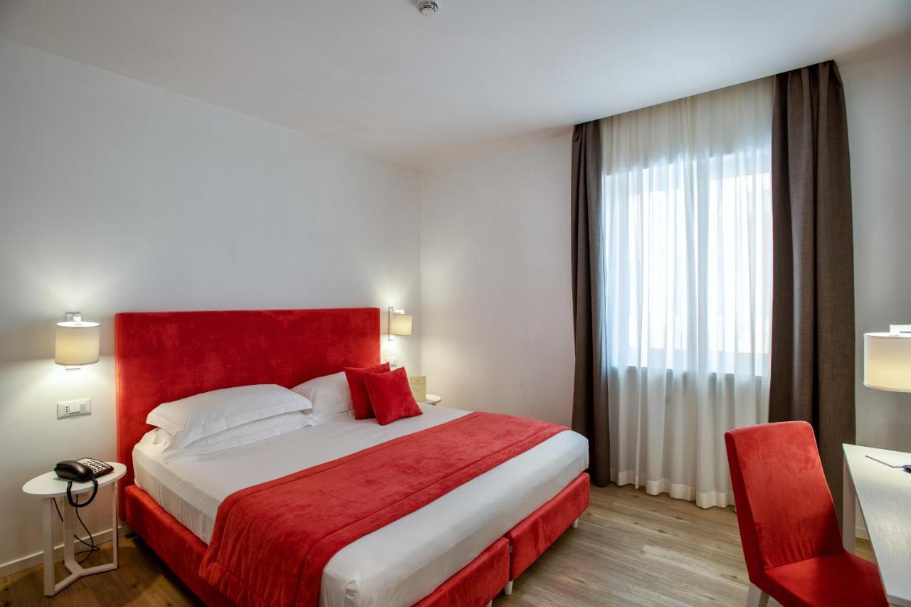 Hotel Isabella 索伦托 外观 照片